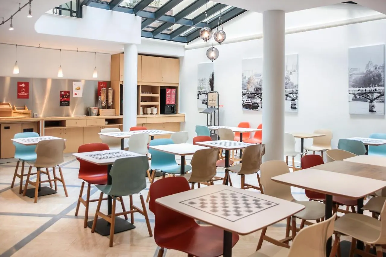 Hotel Ibis Opera La Fayette Paryż