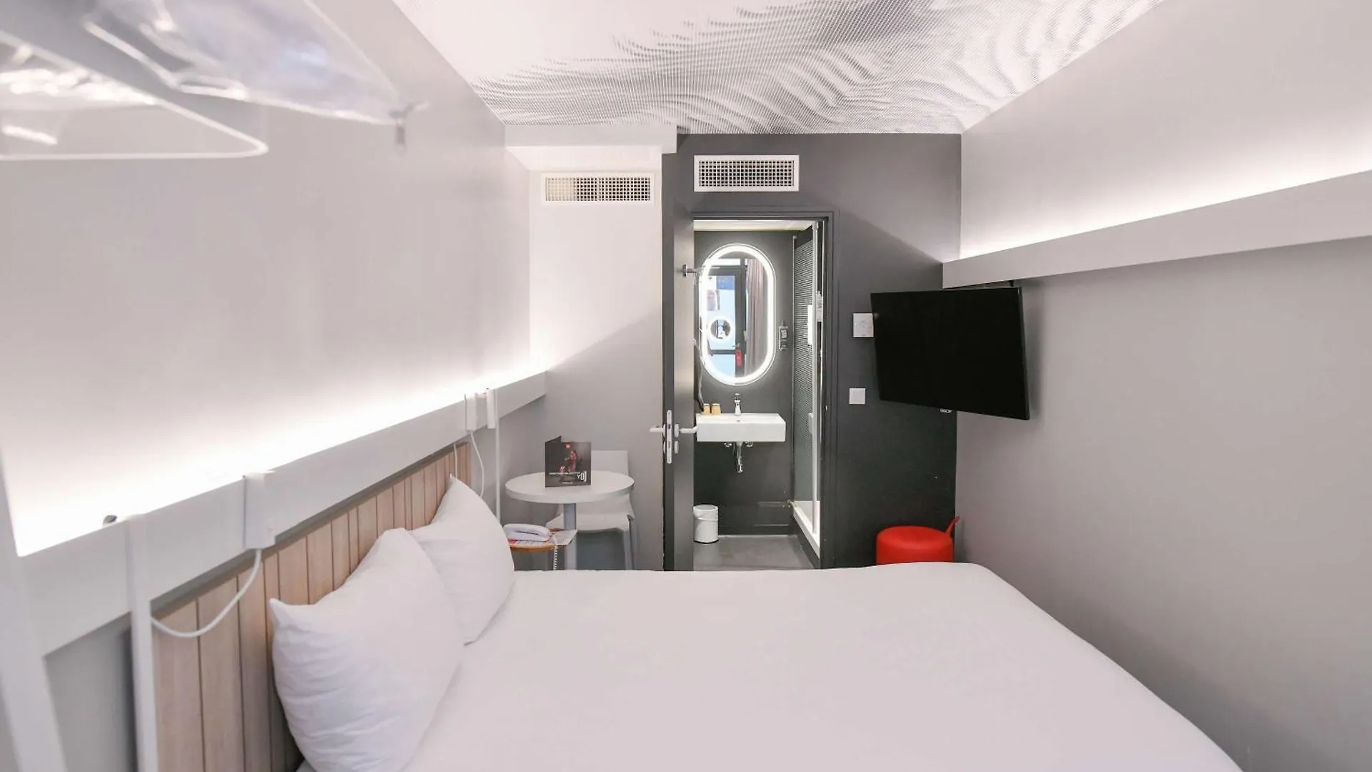Hotel Ibis Opera La Fayette Paryż