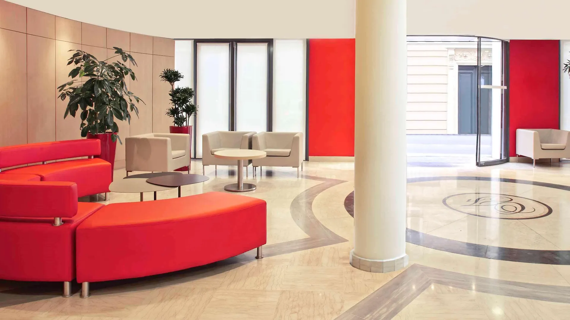 Ibis Opera La Fayette 3*