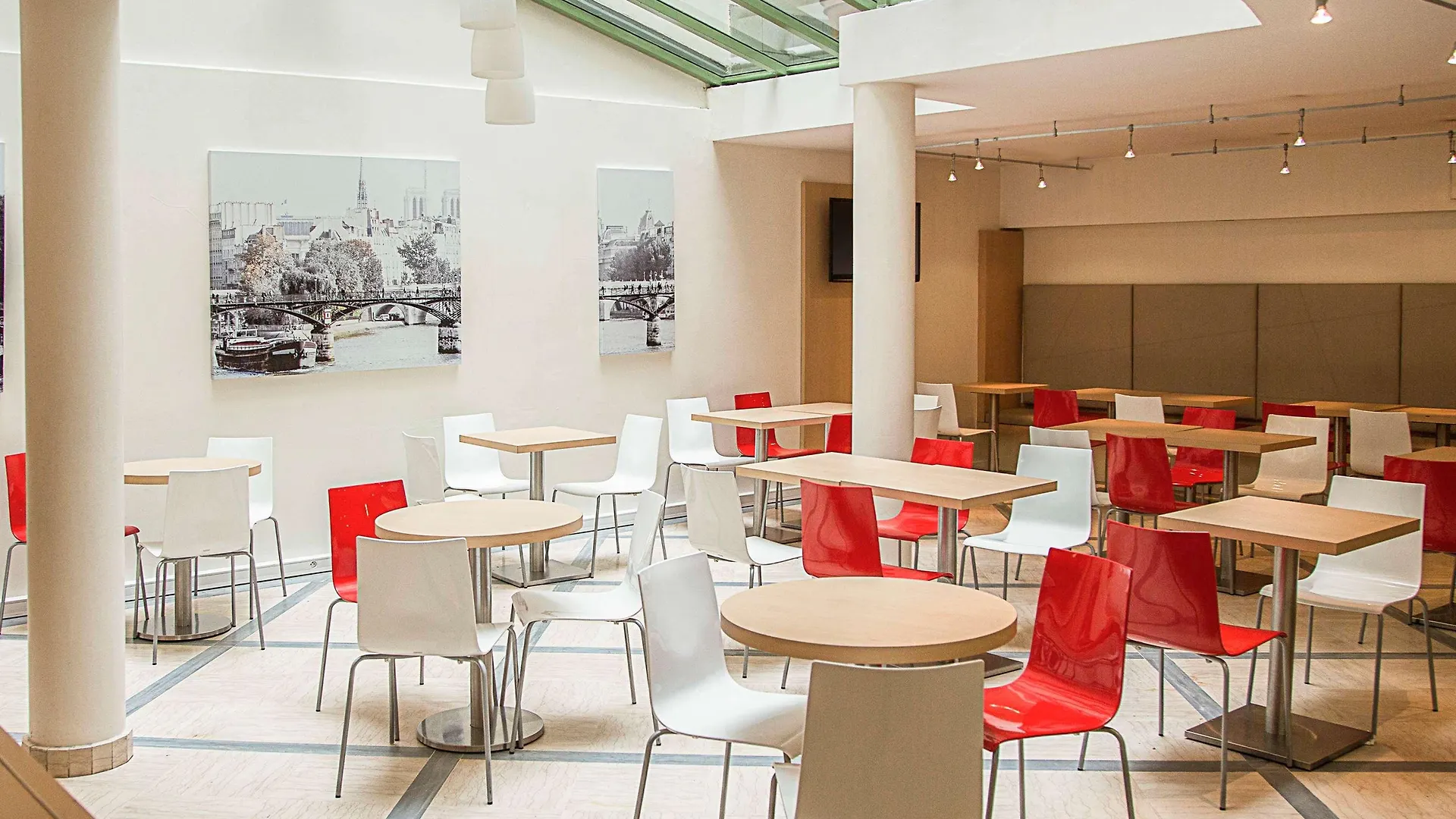 Ibis Opera La Fayette 3*