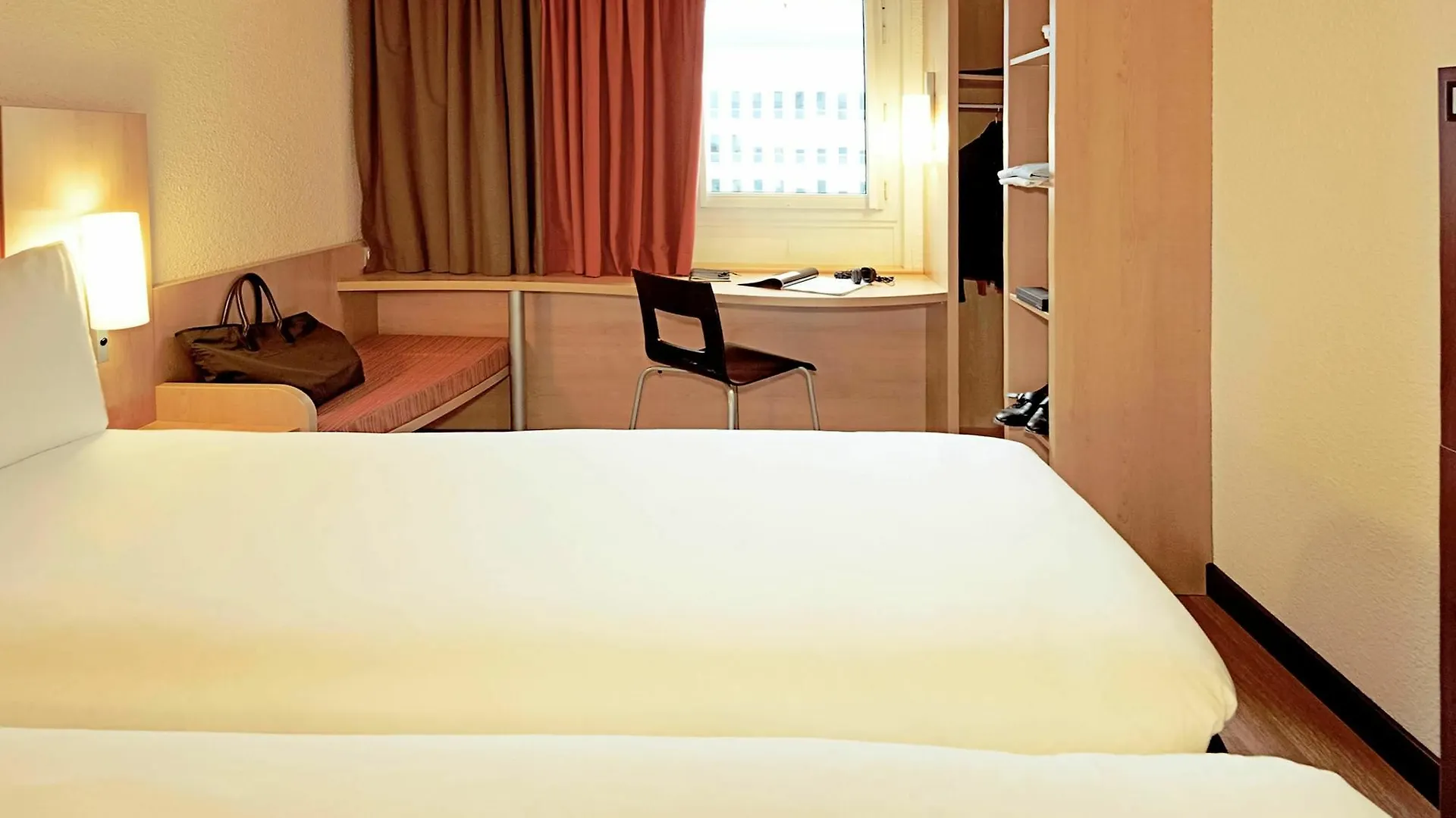 Ibis Opera La Fayette 3*